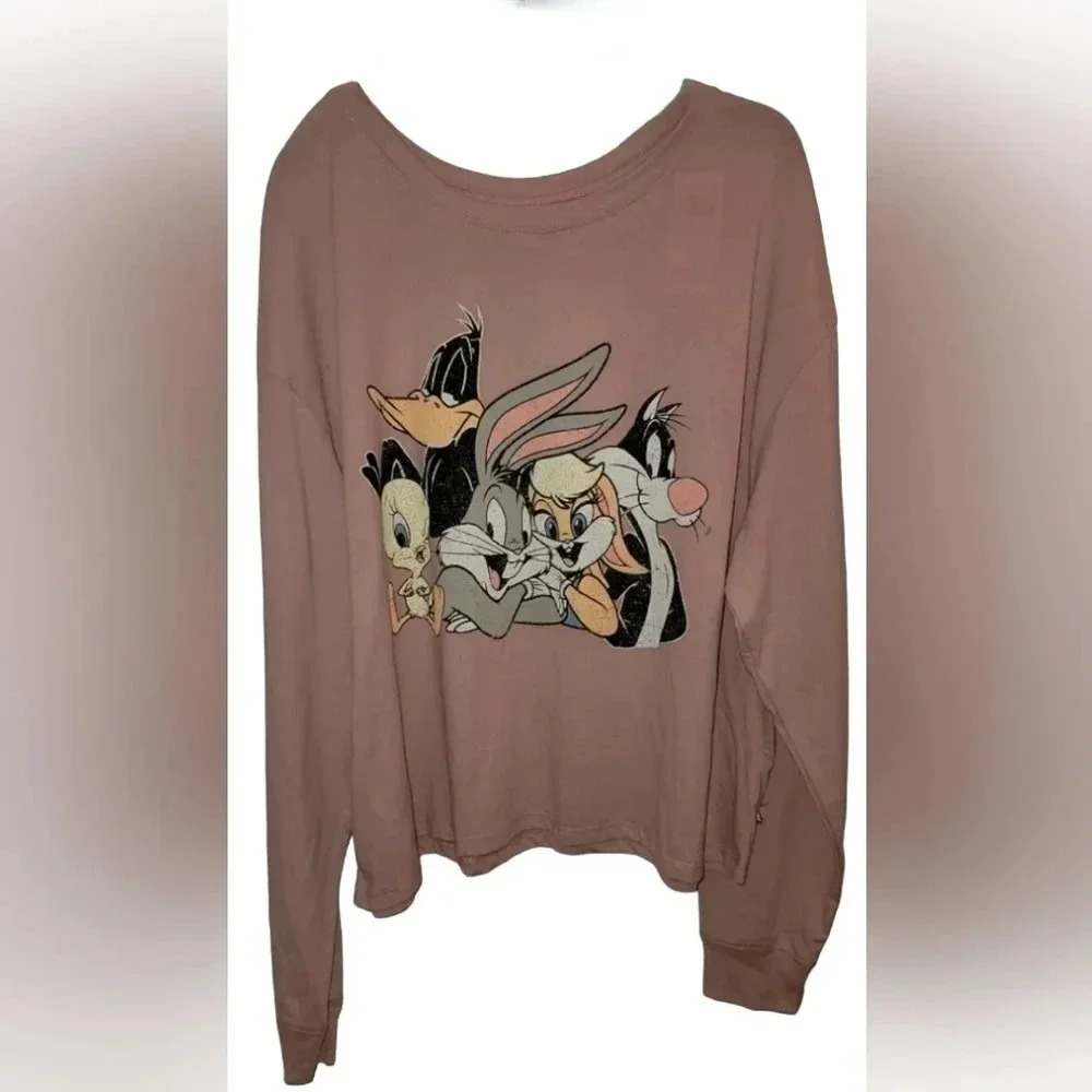 NWT Looney Tunes Women's Cropped Long Sleeve Graphic Tee Size 3XL